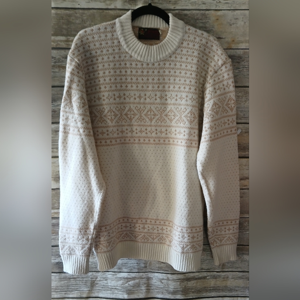 Men's Crewneck Sweater - Cream and Brown Pattern